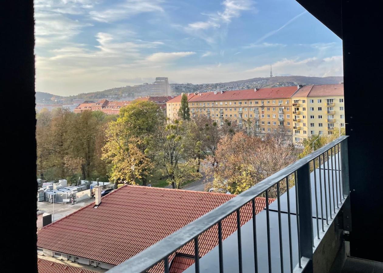Kamzik Leilighet Bratislava Eksteriør bilde